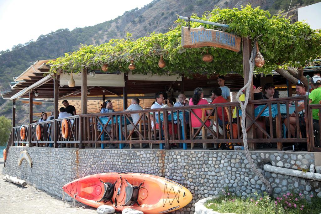 Paralia Guest House Айіа-Румелі Номер фото