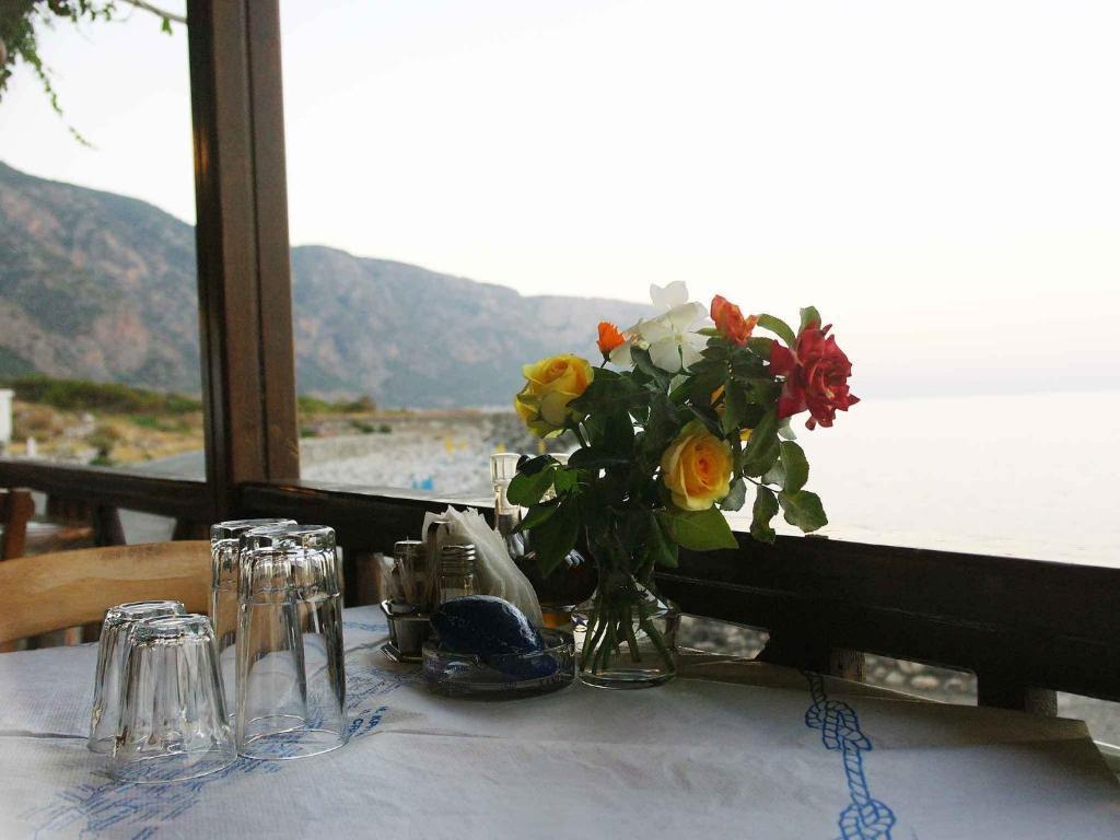 Paralia Guest House Айіа-Румелі Екстер'єр фото
