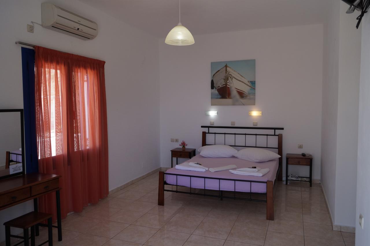 Paralia Guest House Айіа-Румелі Екстер'єр фото